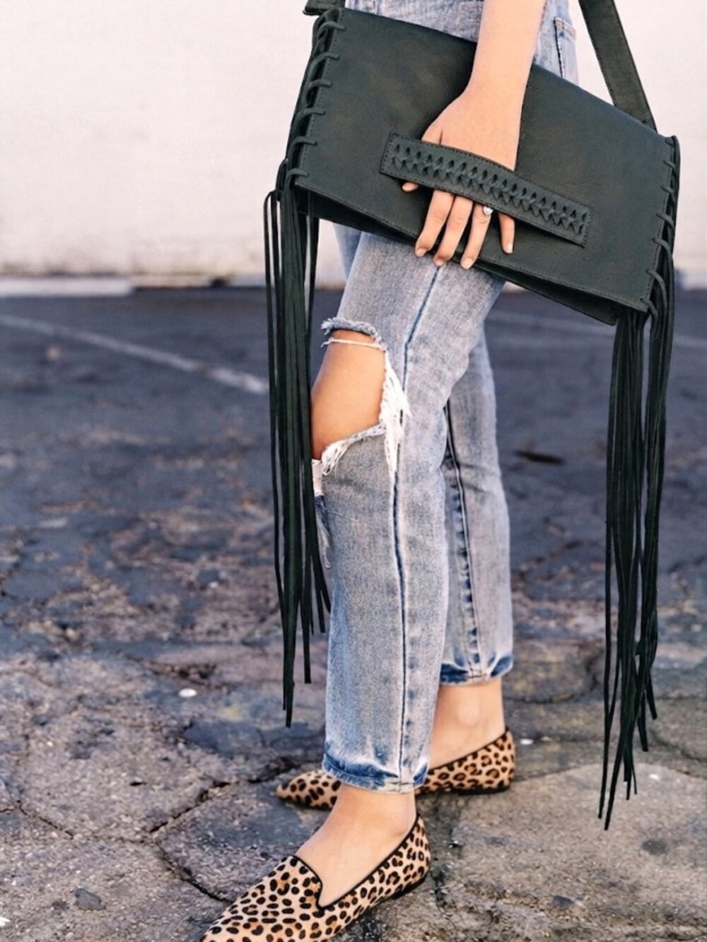 UNDERCOVER HIPPIE Lita Convertible Clutch in "Grack" | Long Boho Fringe | NWT